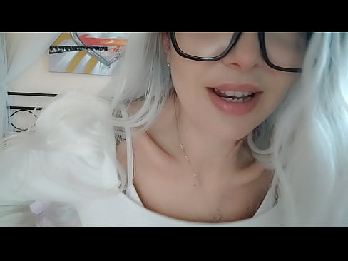 ❤️ Stiefzoon, schaam je niet! erectie is normaal. Stiefmoeder leert zichzelf te beheersen ❤ Fucking video at us
