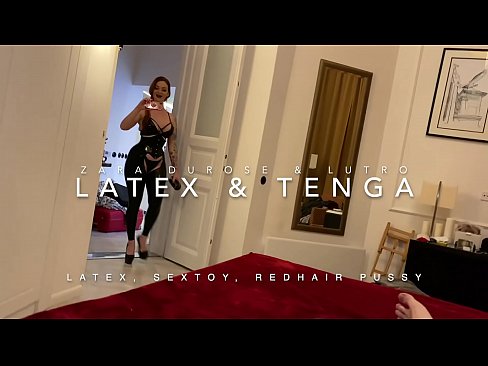 ❤️ Roodharige stiefzus in latex kostuum geneukt door stiefbroer ❤ Fucking video at us