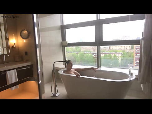 ❤️ Enorme babe die hartstochtelijk haar poesje aftrekt in de badkamer ❤ Fucking video at us