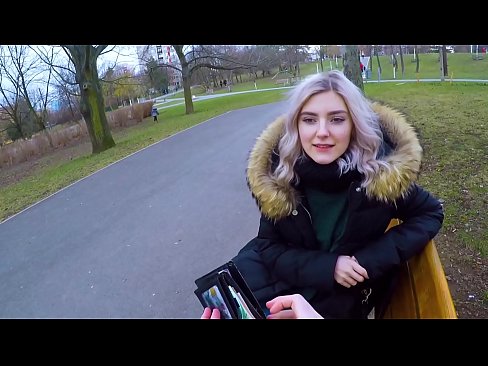 ❤️ Slikt het hete sperma van een vreemde voor geld - blowjob in het park door Eva Elfie ❤ Fucking video at us